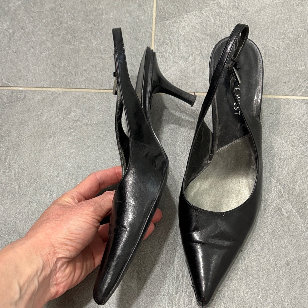 Nine West Black Pointed Slingback Heels